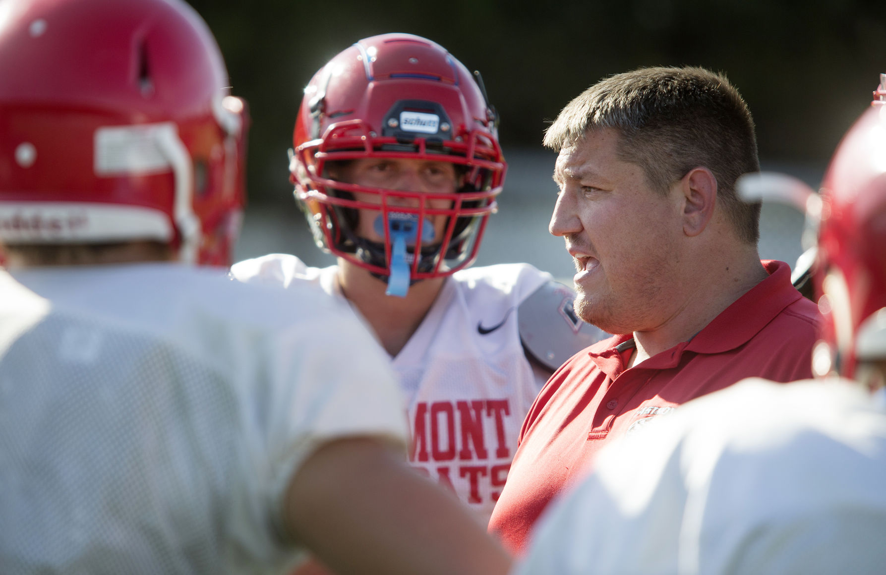 190905-sportslocal-eastmontfb 03.jpg